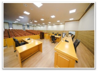 Courtroom2